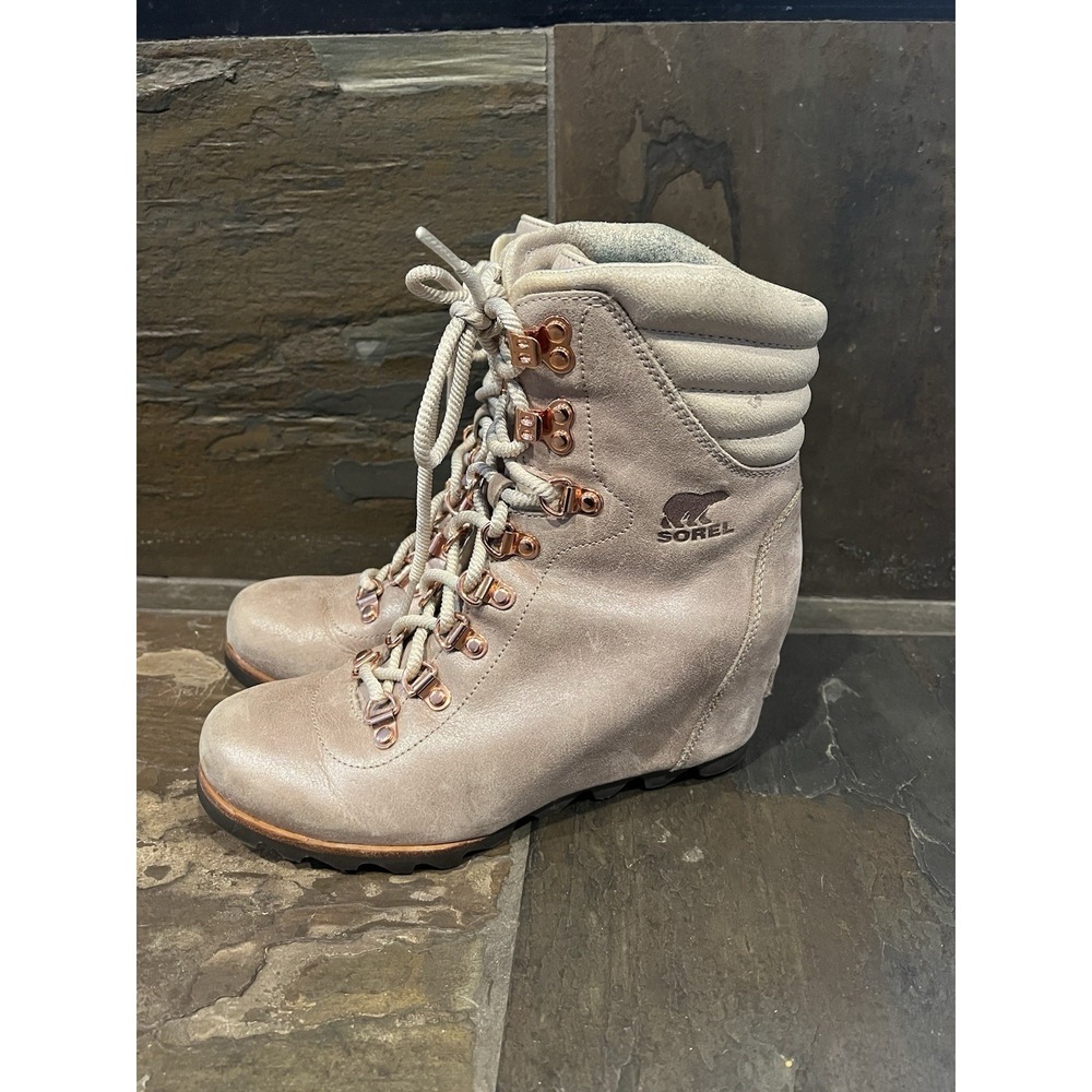 Sorel Conquest Holiday Wedge Boots Nubuck Leather Limited Edition Women's 8.5